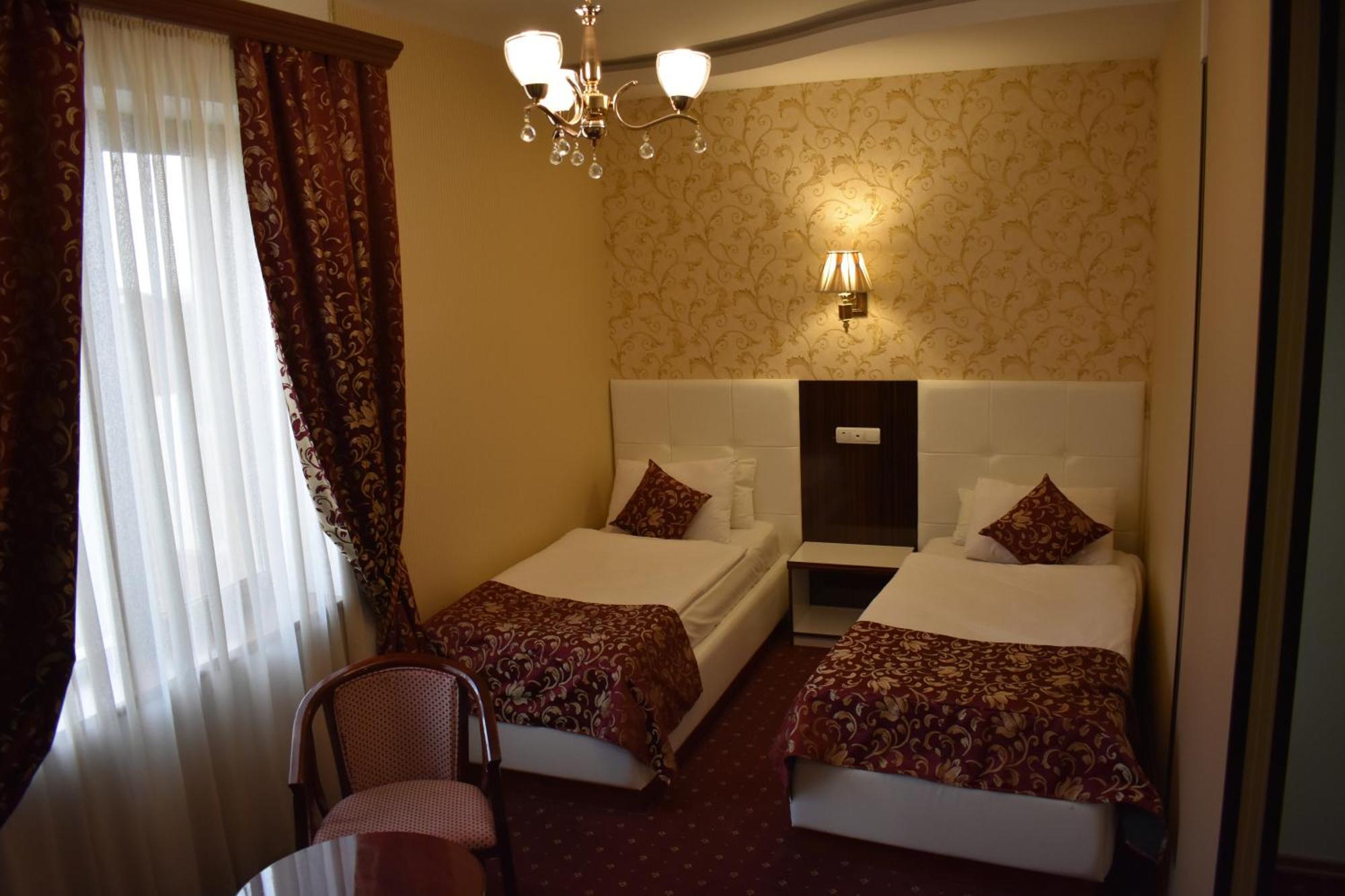 Armenian Royal Palace Erévan Chambre photo